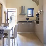 Il Nido Della Cattedrale 아파트 카스텔사르도