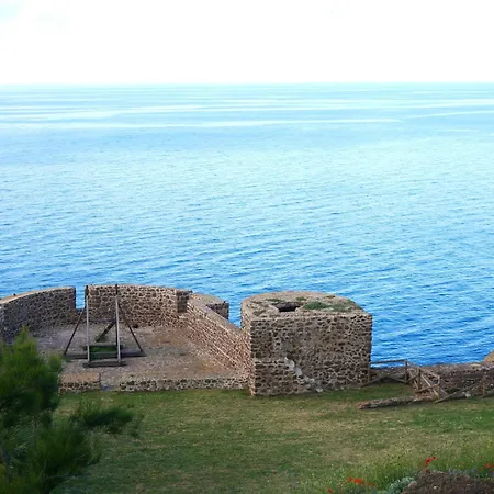 Il Nido Della Cattedrale * קאסטלסארדו